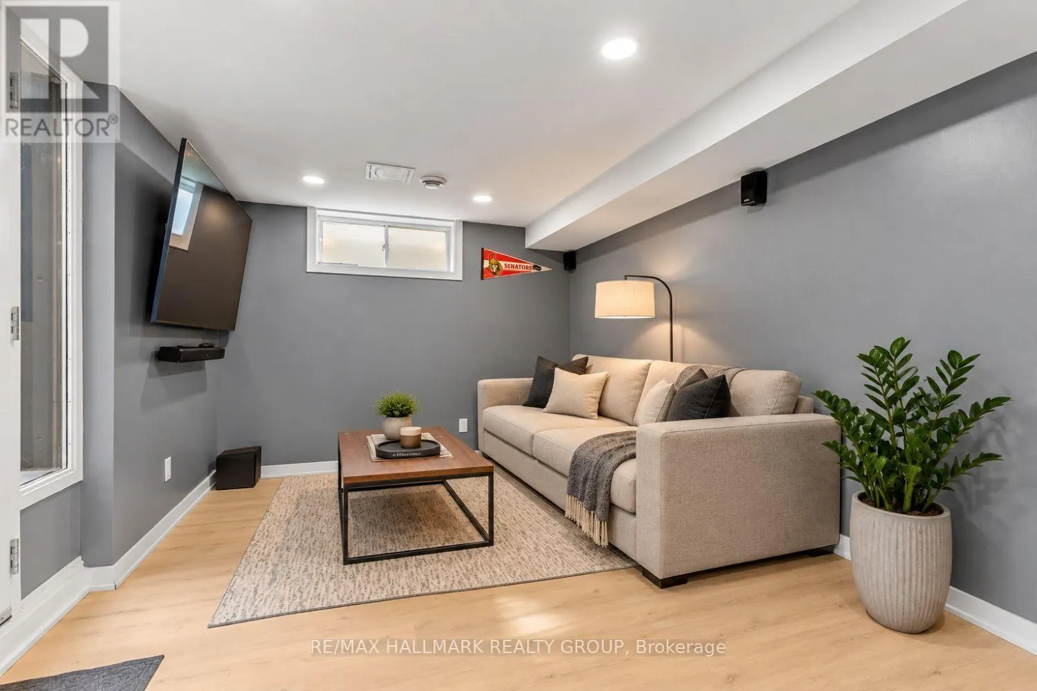 5 RAYBURN STREET