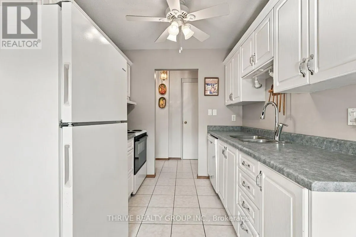 104 - 8 LAKE ROAD #104