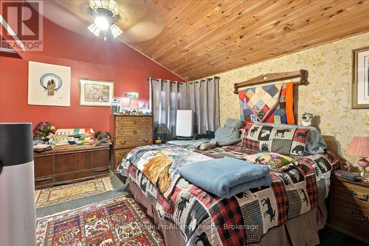 1005 MARBLE LAKE ROAD