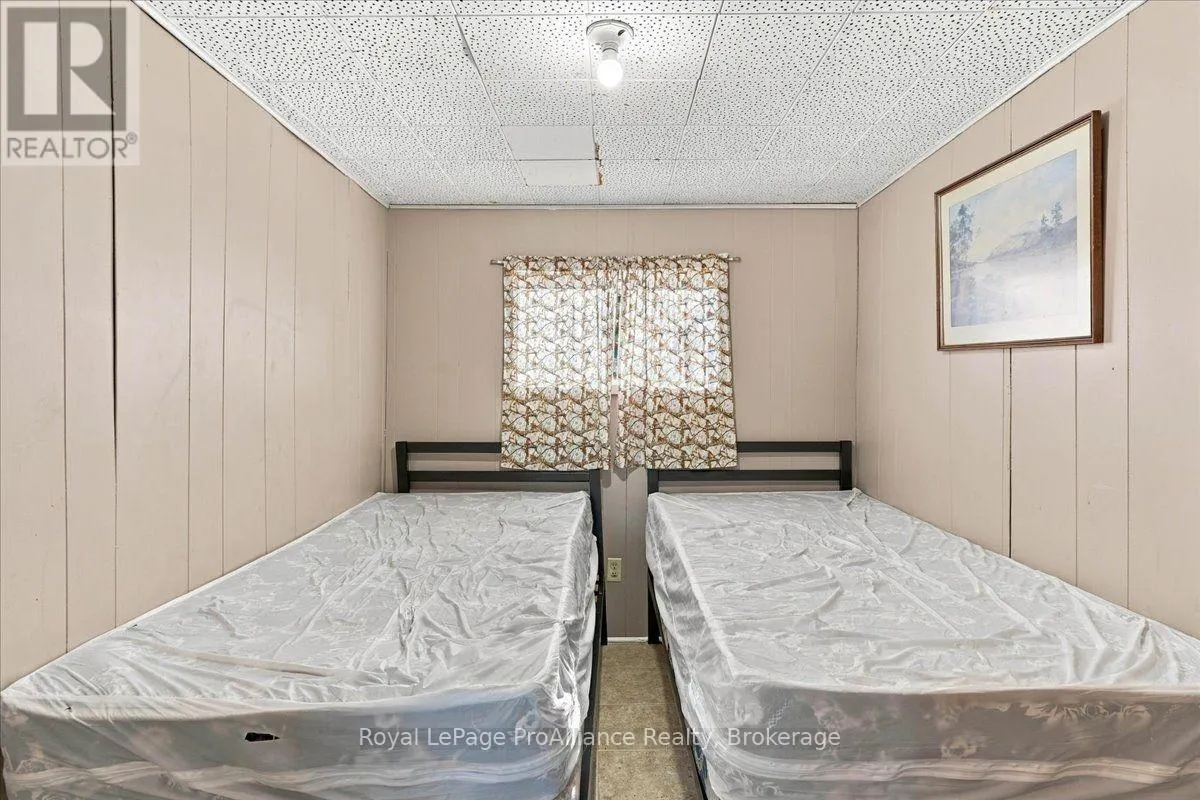 1005 MARBLE LAKE ROAD