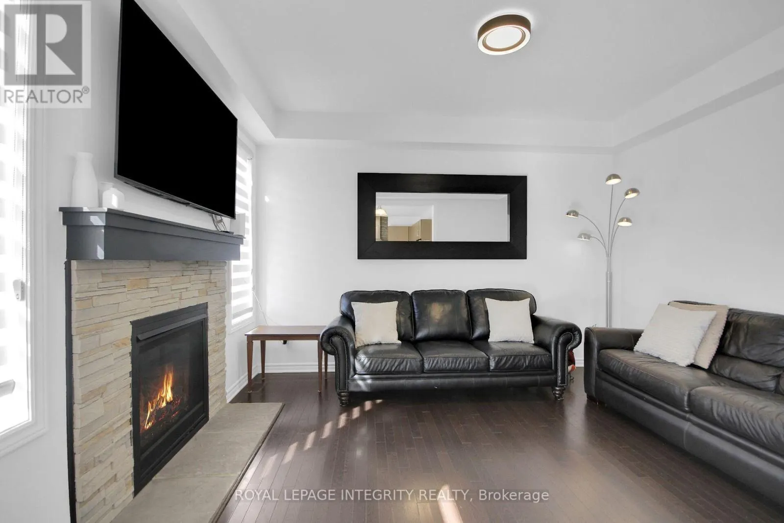 622 SILVER SPRUCE WAY