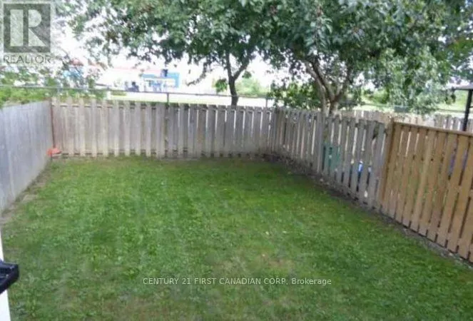 90 ROSEMUND CRESCENT
