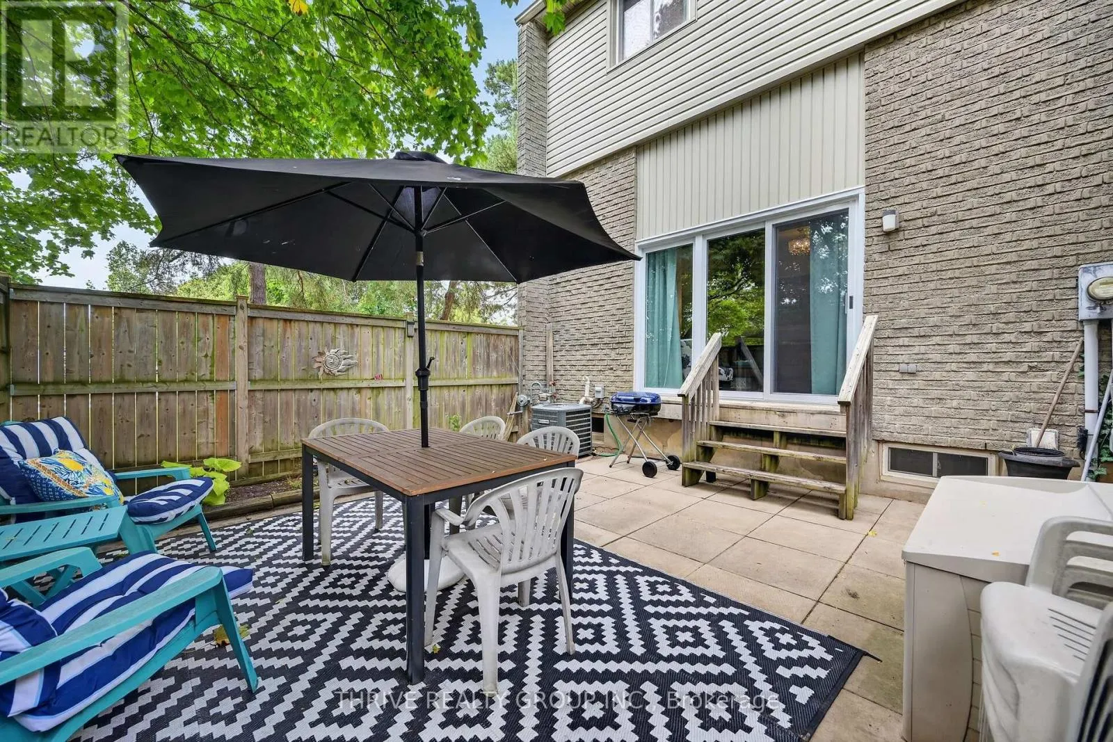 34 - 300 SANDRINGHAM CRESCENT #34