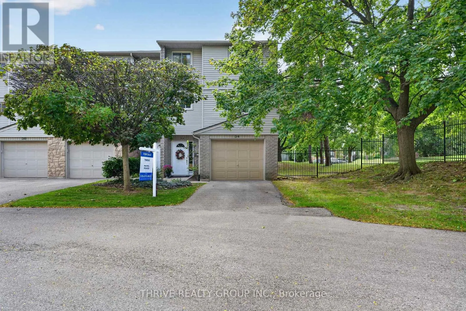 34 - 300 SANDRINGHAM CRESCENT #34