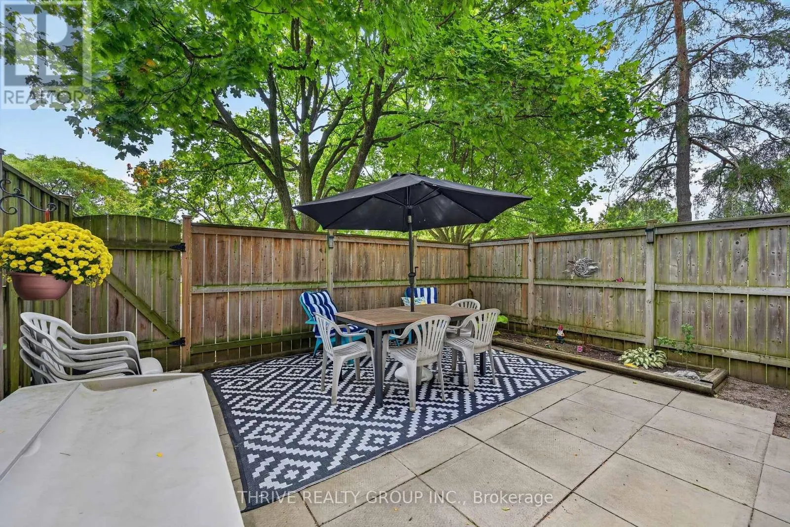 34 - 300 SANDRINGHAM CRESCENT #34