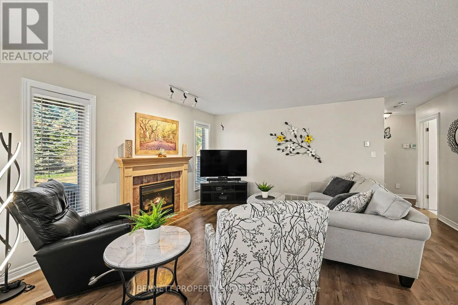 33 PRIME PLACE