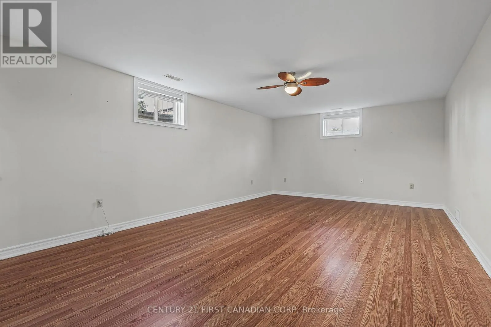 14 - 410 BURWELL ROAD #14