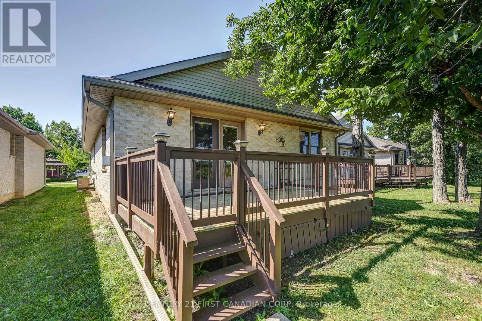 14 - 410 BURWELL ROAD #14
