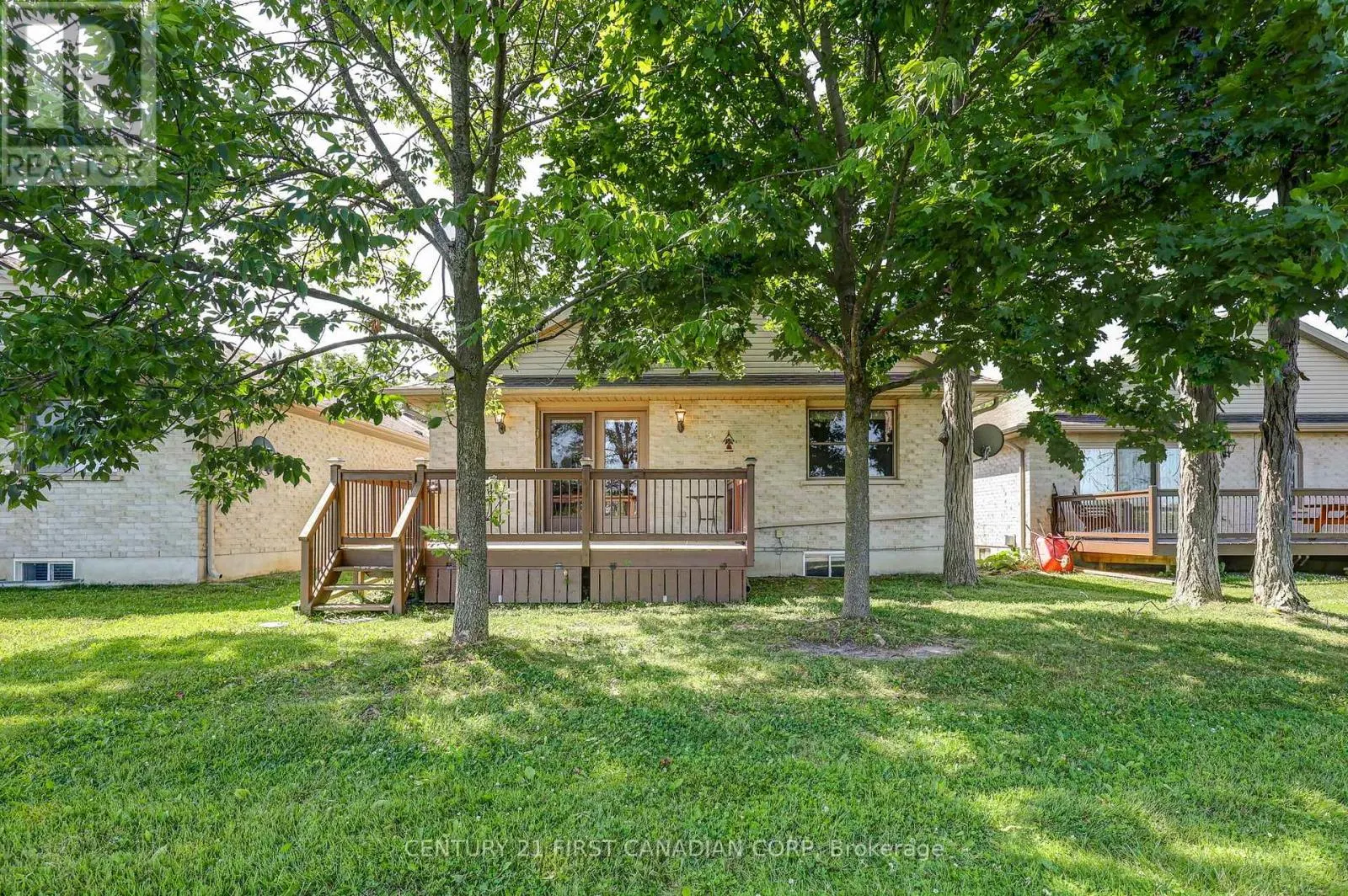 14 - 410 BURWELL ROAD #14