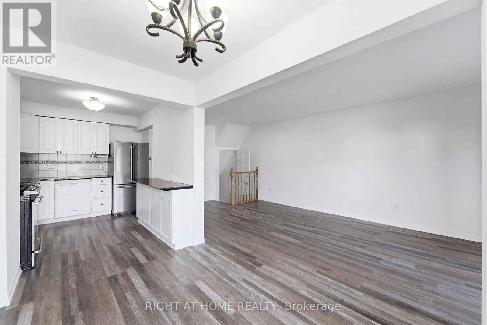 13 - 591 EIGHTH E