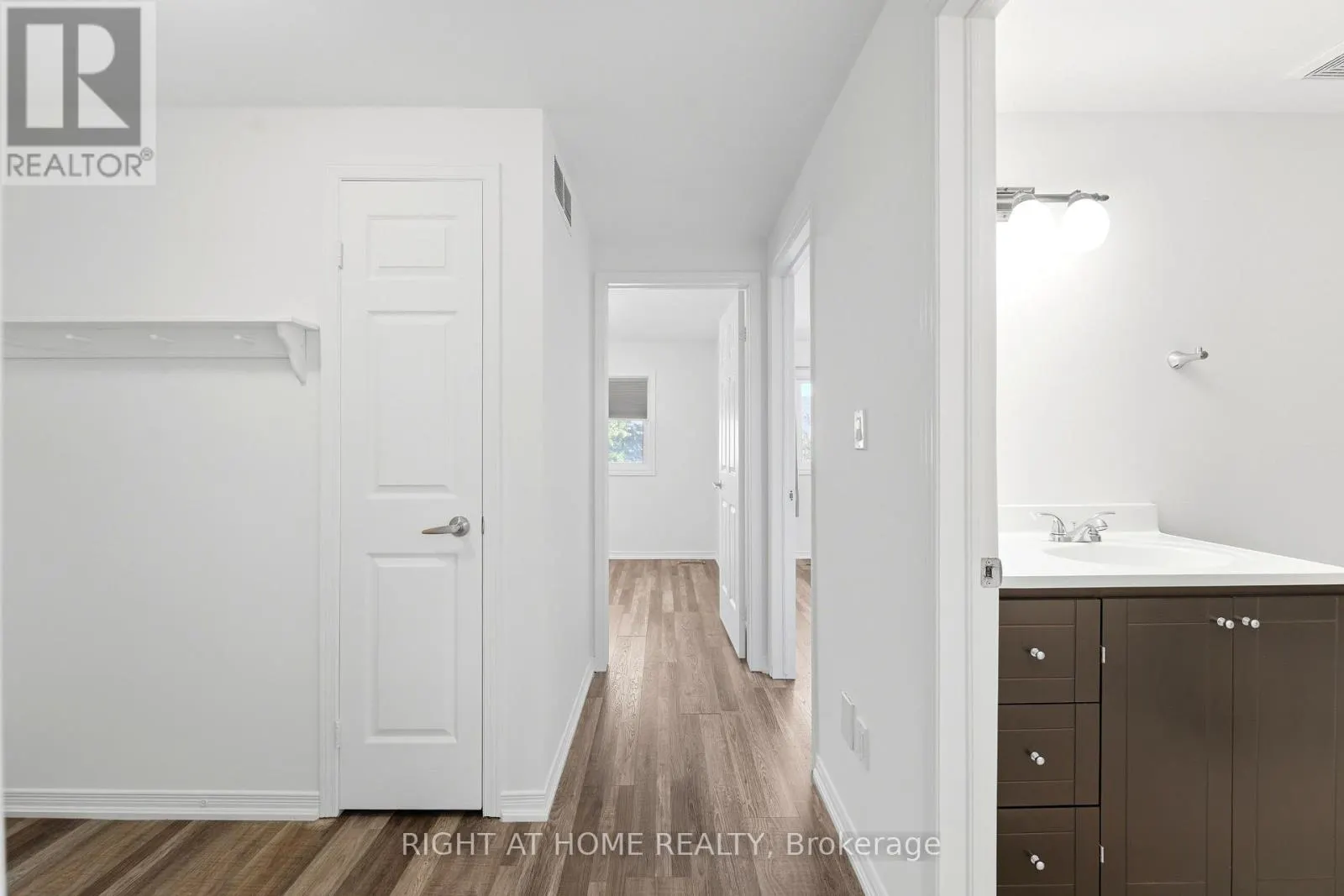13 - 591 EIGHTH E