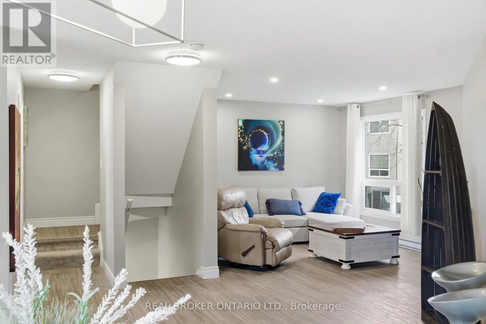 46 - 60 ELMSDALE DRIVE