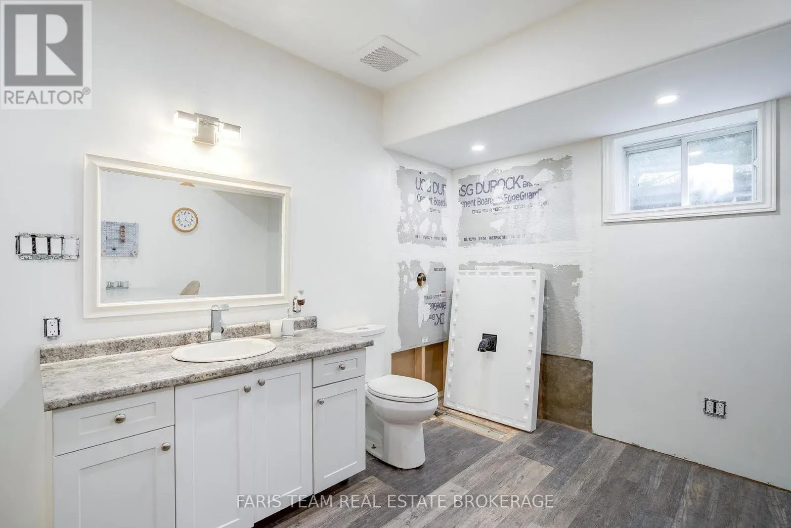 135 FOREST GLEN DRIVE