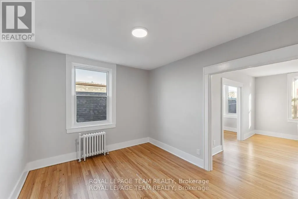 30 - 407 ELGIN STREET