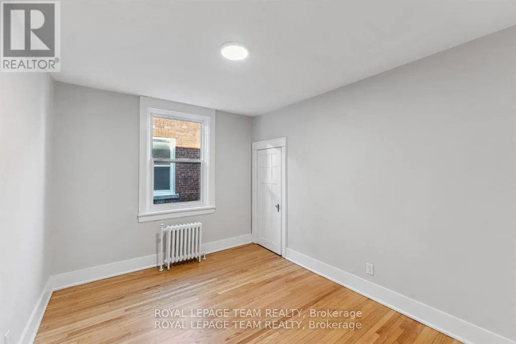 30 - 407 ELGIN STREET