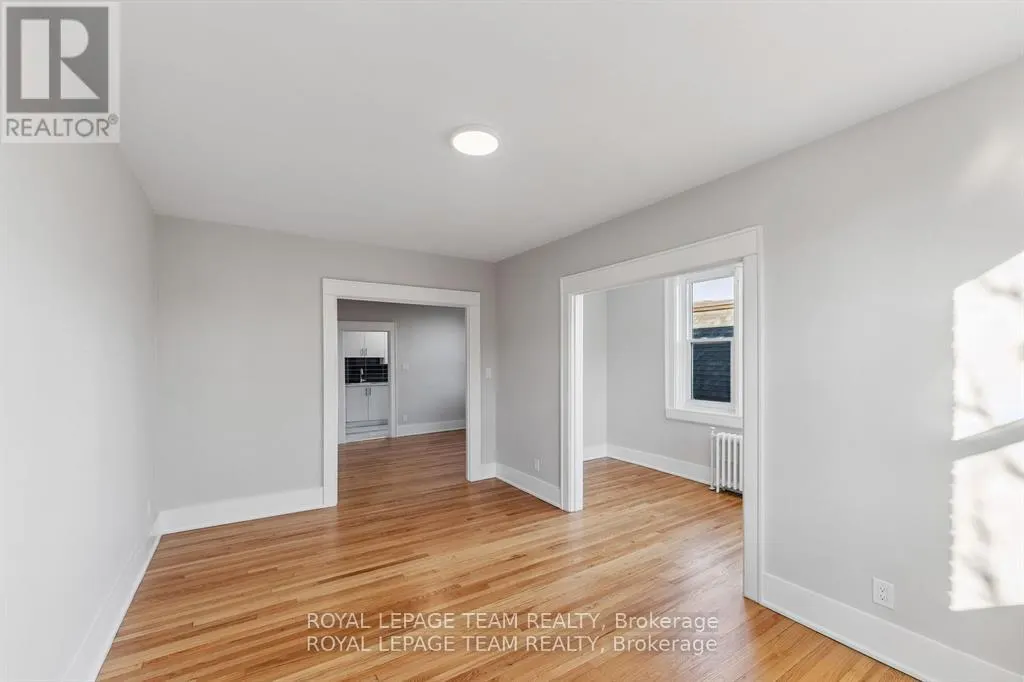 30 - 407 ELGIN STREET