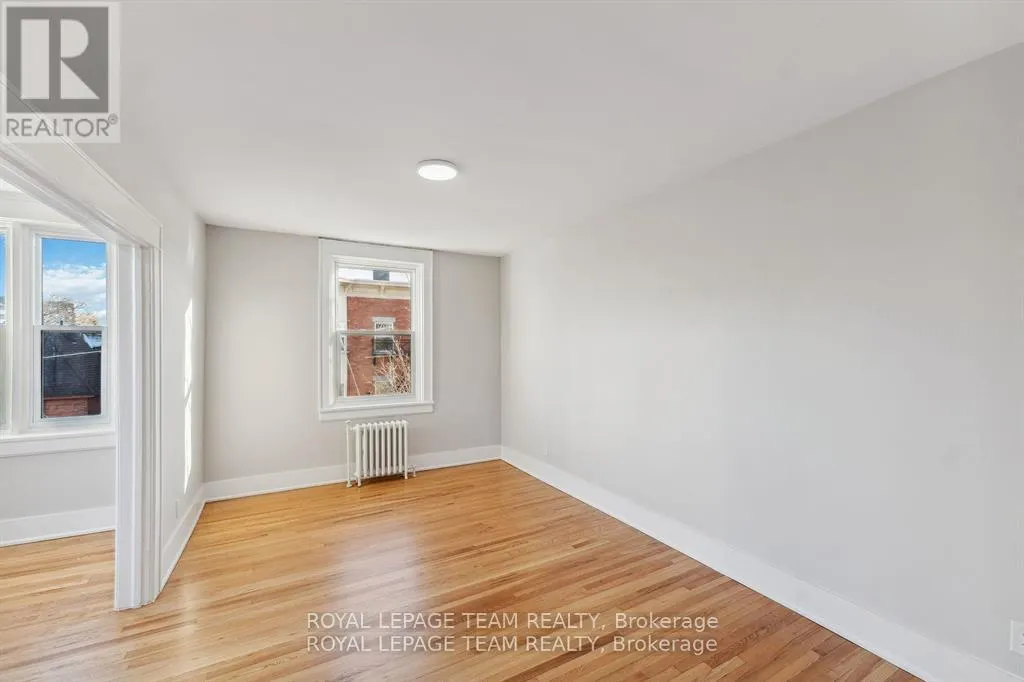 30 - 407 ELGIN STREET