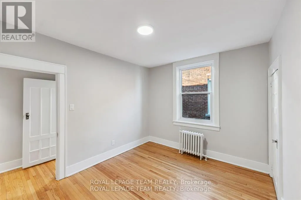 30 - 407 ELGIN STREET