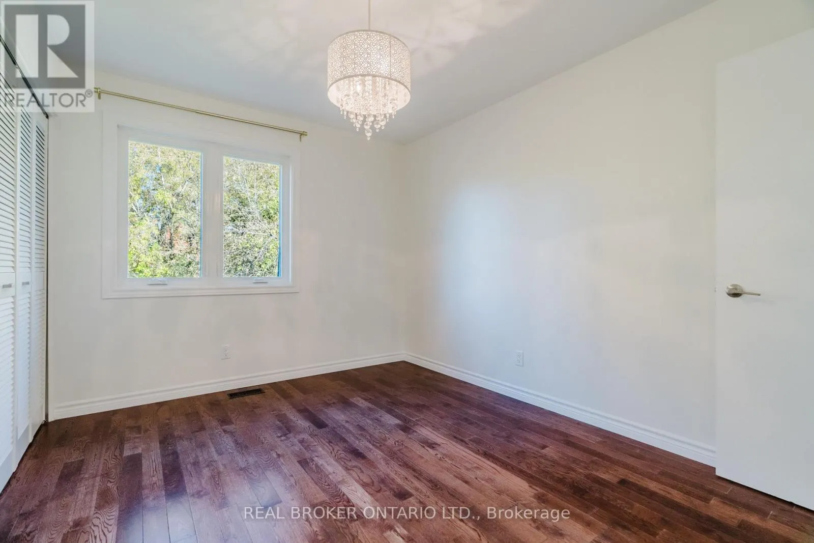 905 PLANTE DRIVE