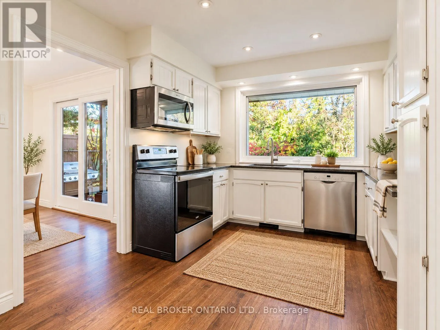 905 PLANTE DRIVE