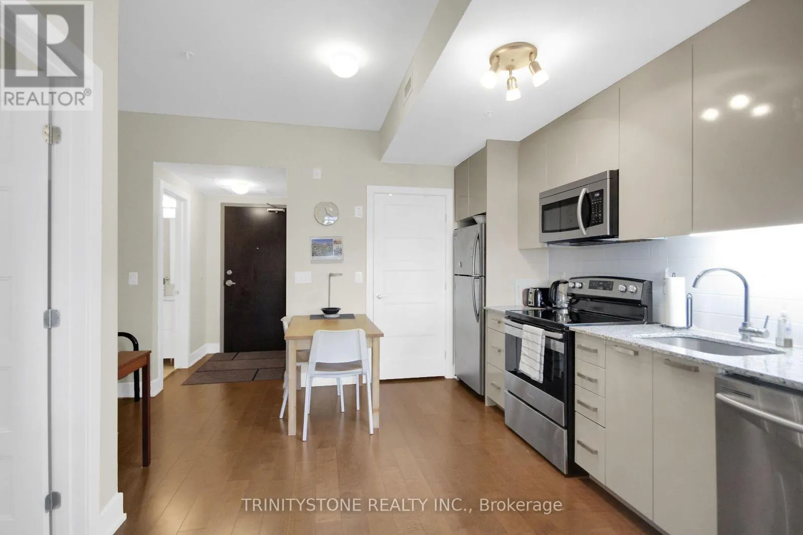 118 - 2785 BASELINE ROAD