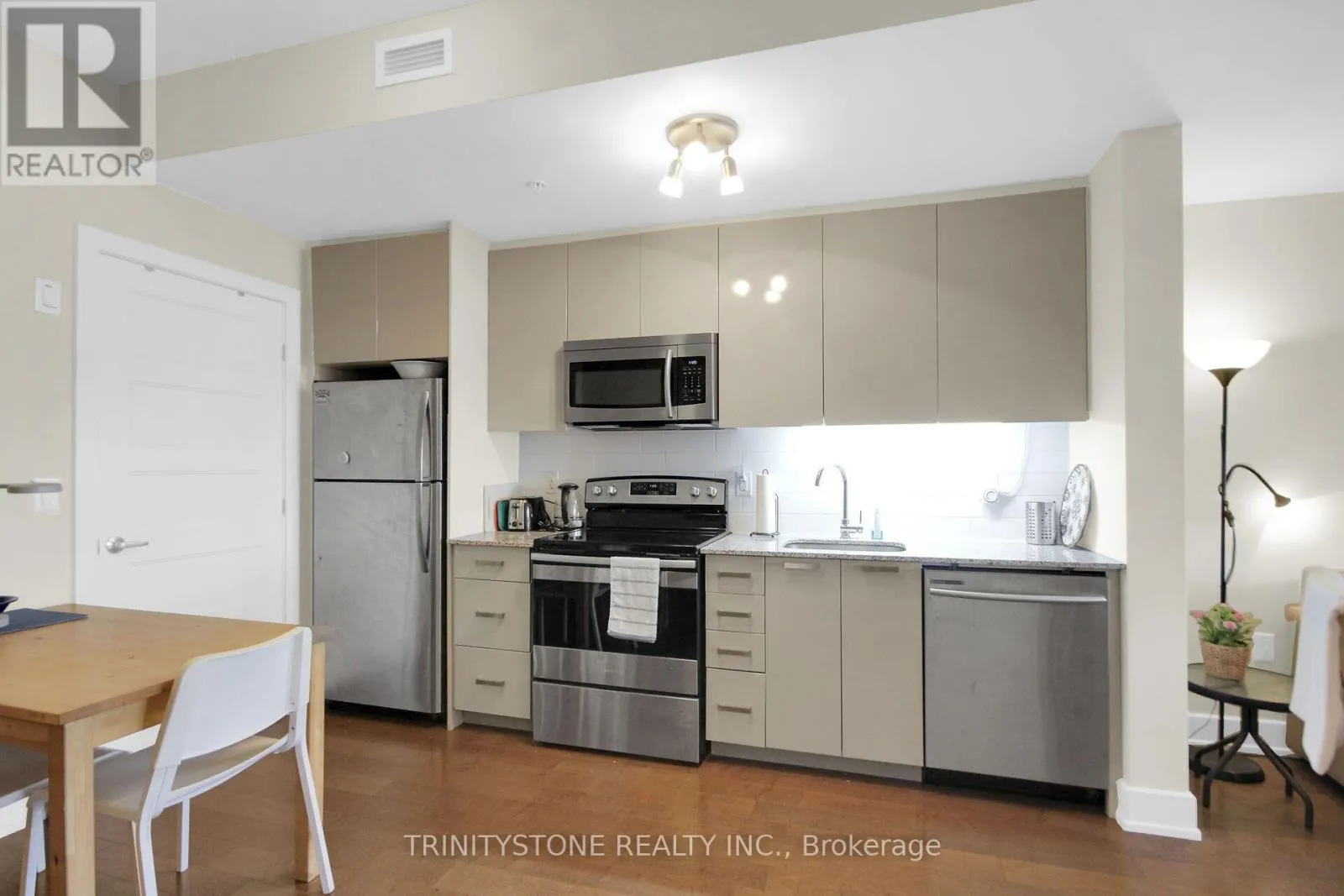 118 - 2785 BASELINE ROAD