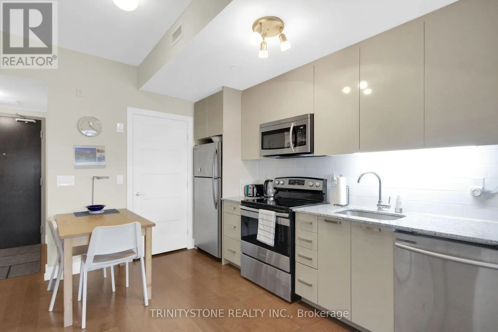 118 - 2785 BASELINE ROAD