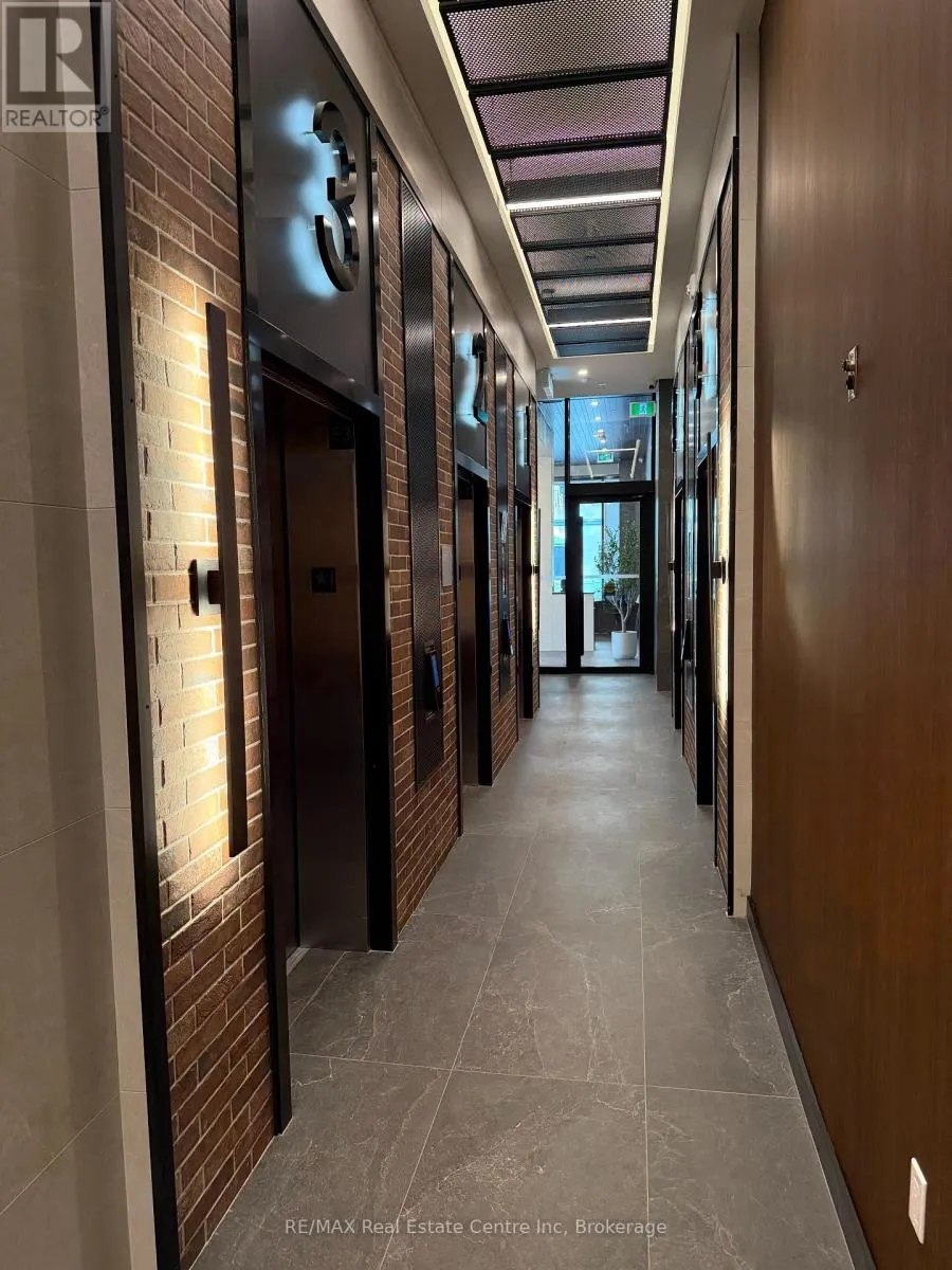 2512 - 30 FRANCIS STREET #2512