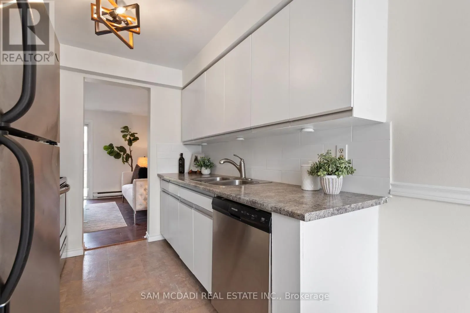 2 - 160 RITTENHOUSE ROAD