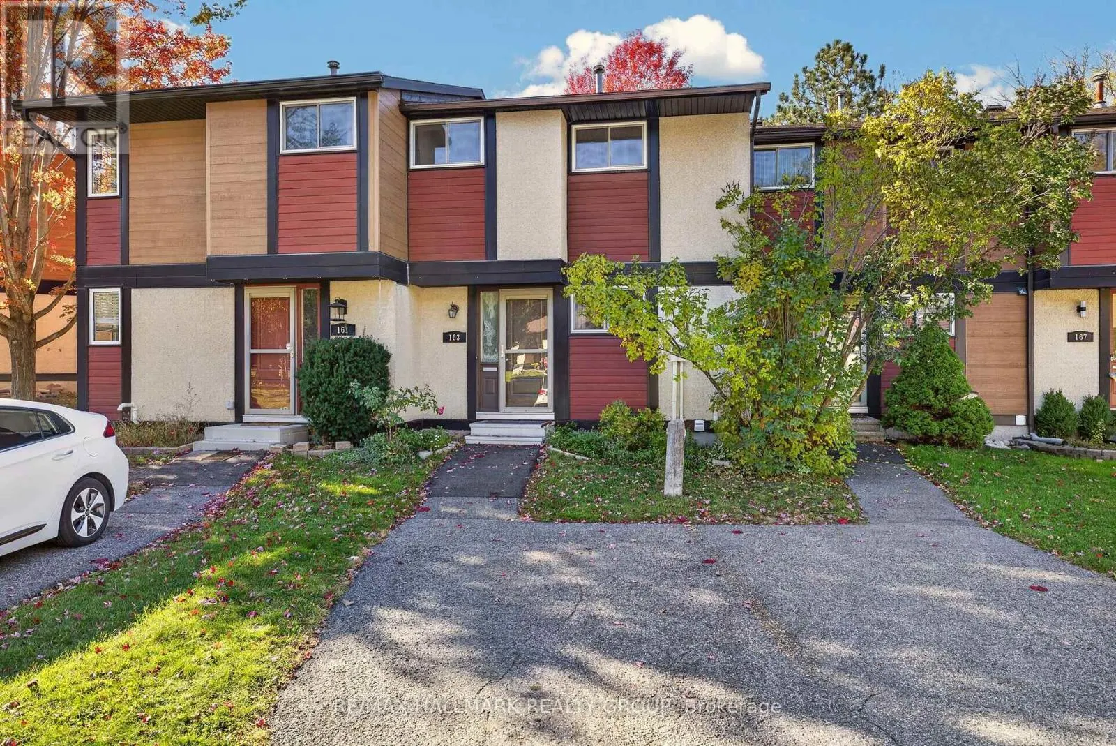 163 MCCLINTOCK WAY