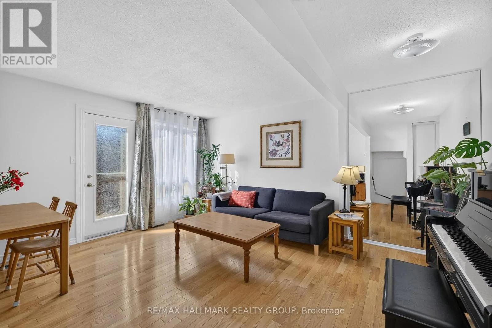 163 MCCLINTOCK WAY