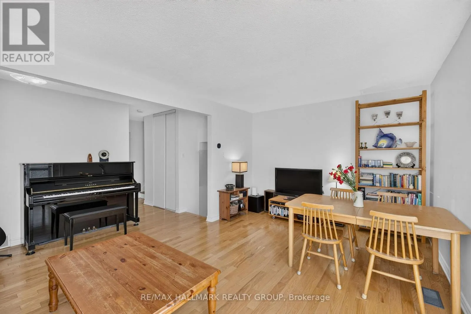 163 MCCLINTOCK WAY
