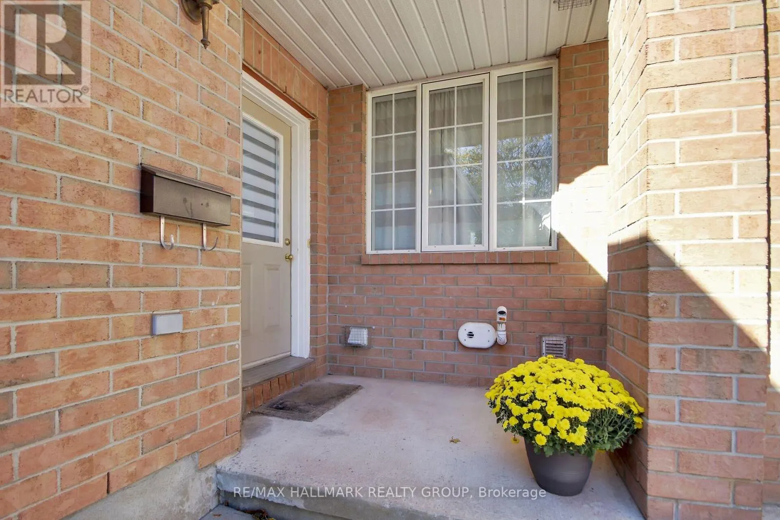62 SUTCLIFFE TERRACE
