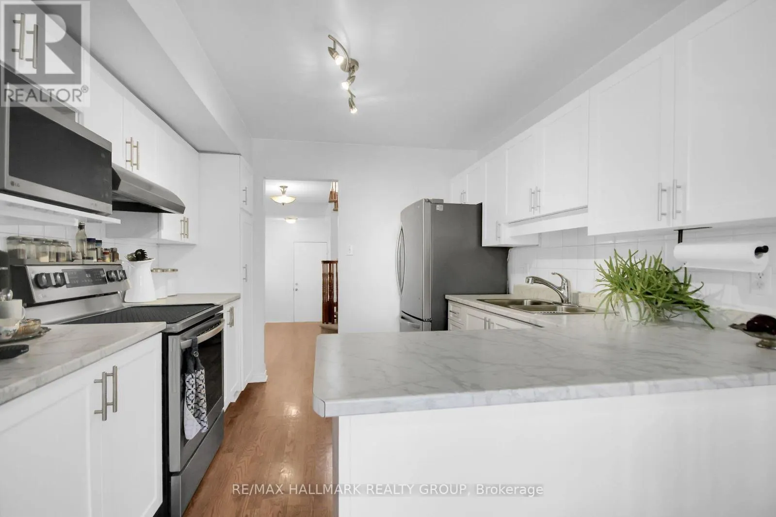 62 SUTCLIFFE TERRACE