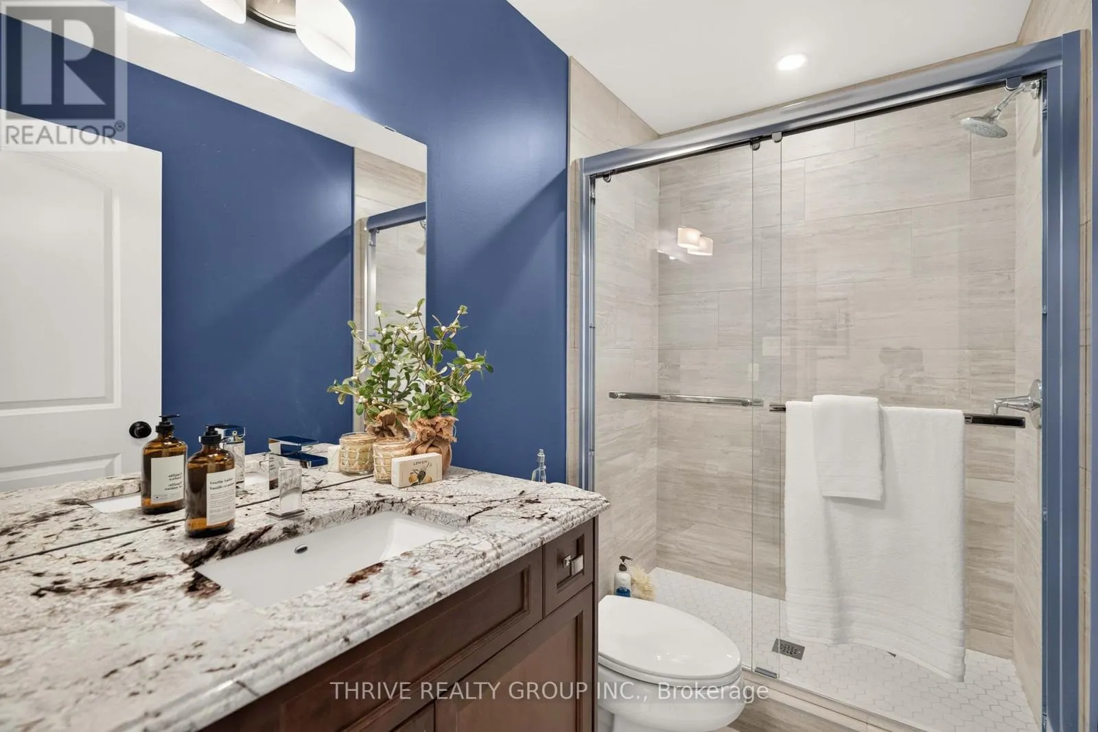 44 - 2215 CALLINGHAM DRIVE #44