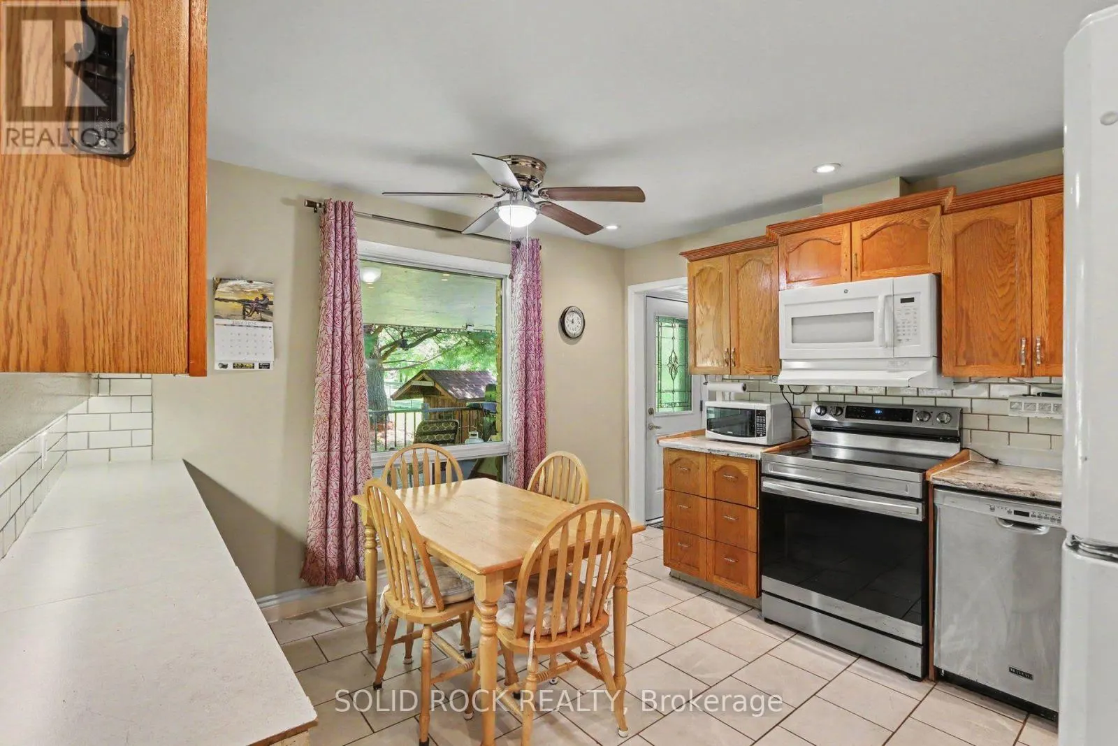 220 HIGHFIELD CRESCENT