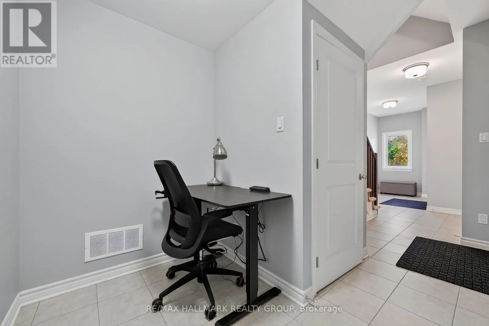 794 CAP DIAMANT WAY