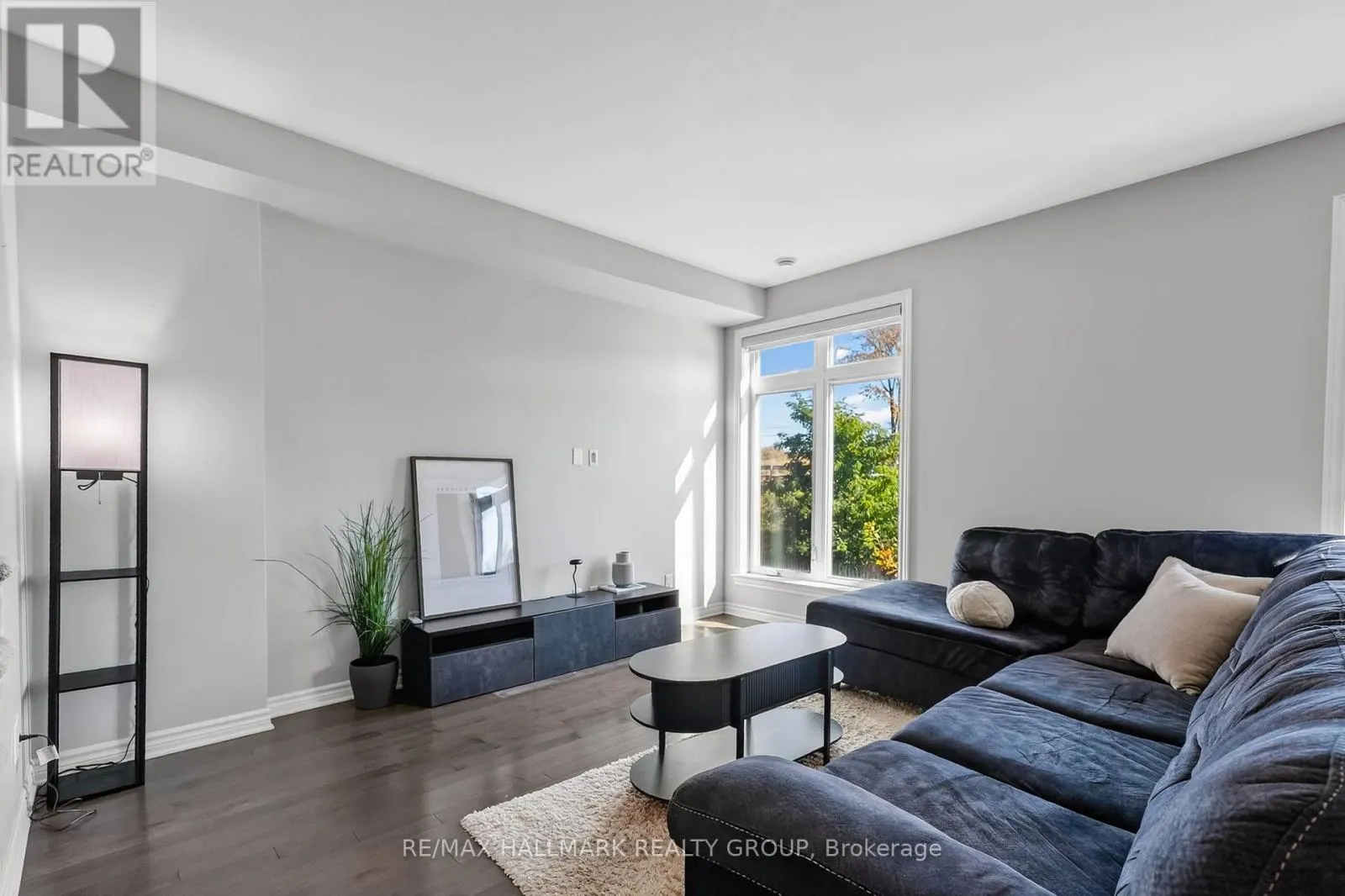 794 CAP DIAMANT WAY