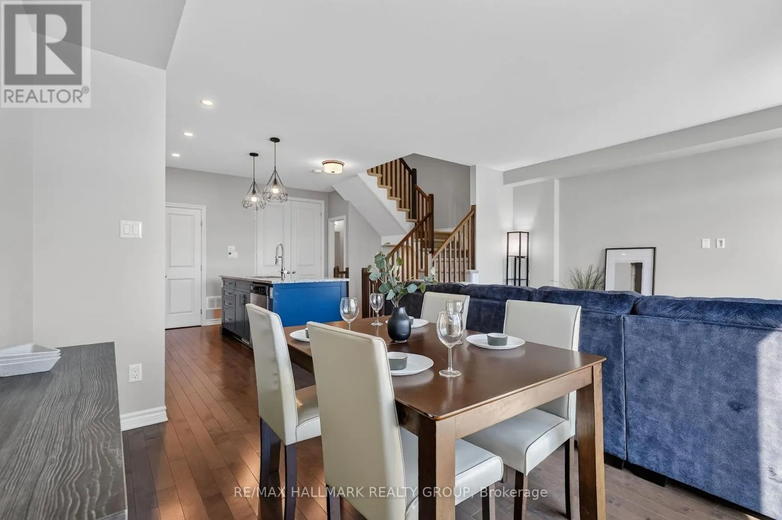 794 CAP DIAMANT WAY
