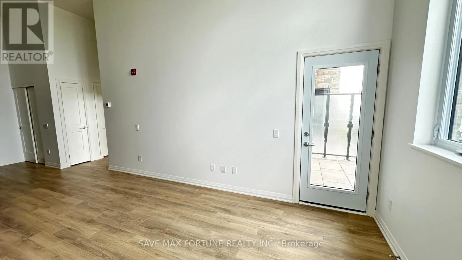 110 - 101 GOLDEN EAGLE ROAD