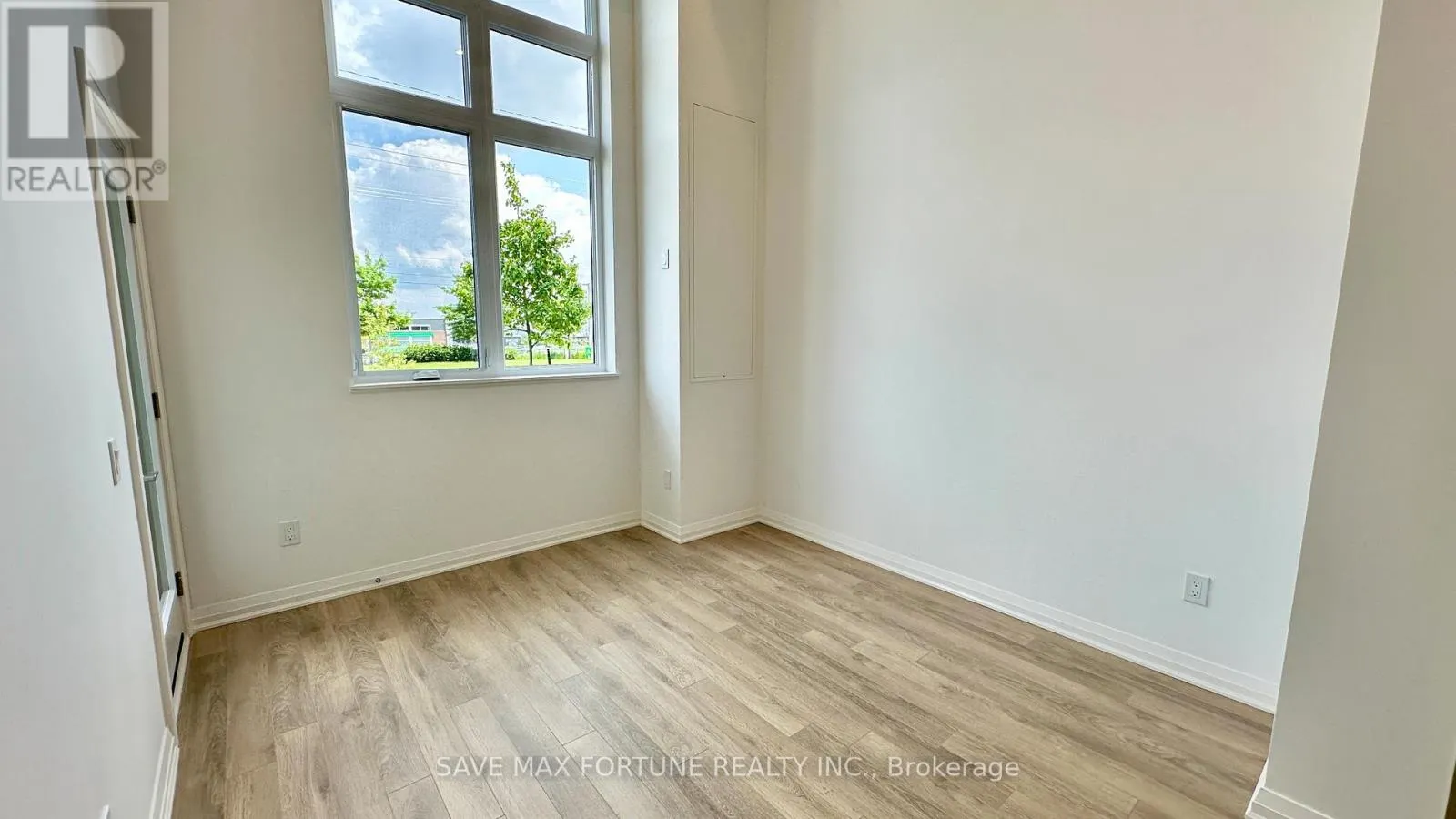 110 - 101 GOLDEN EAGLE ROAD