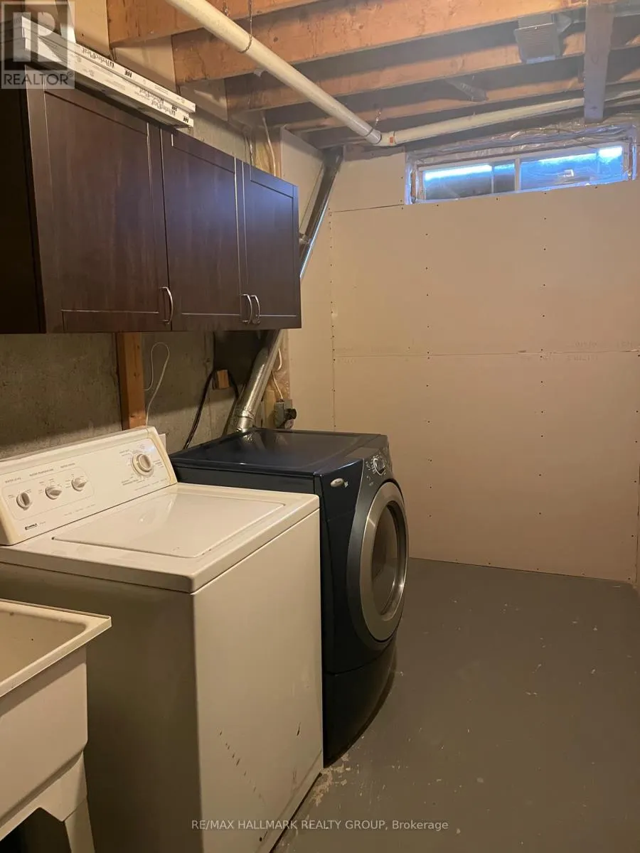2203 SATURN CRESCENT