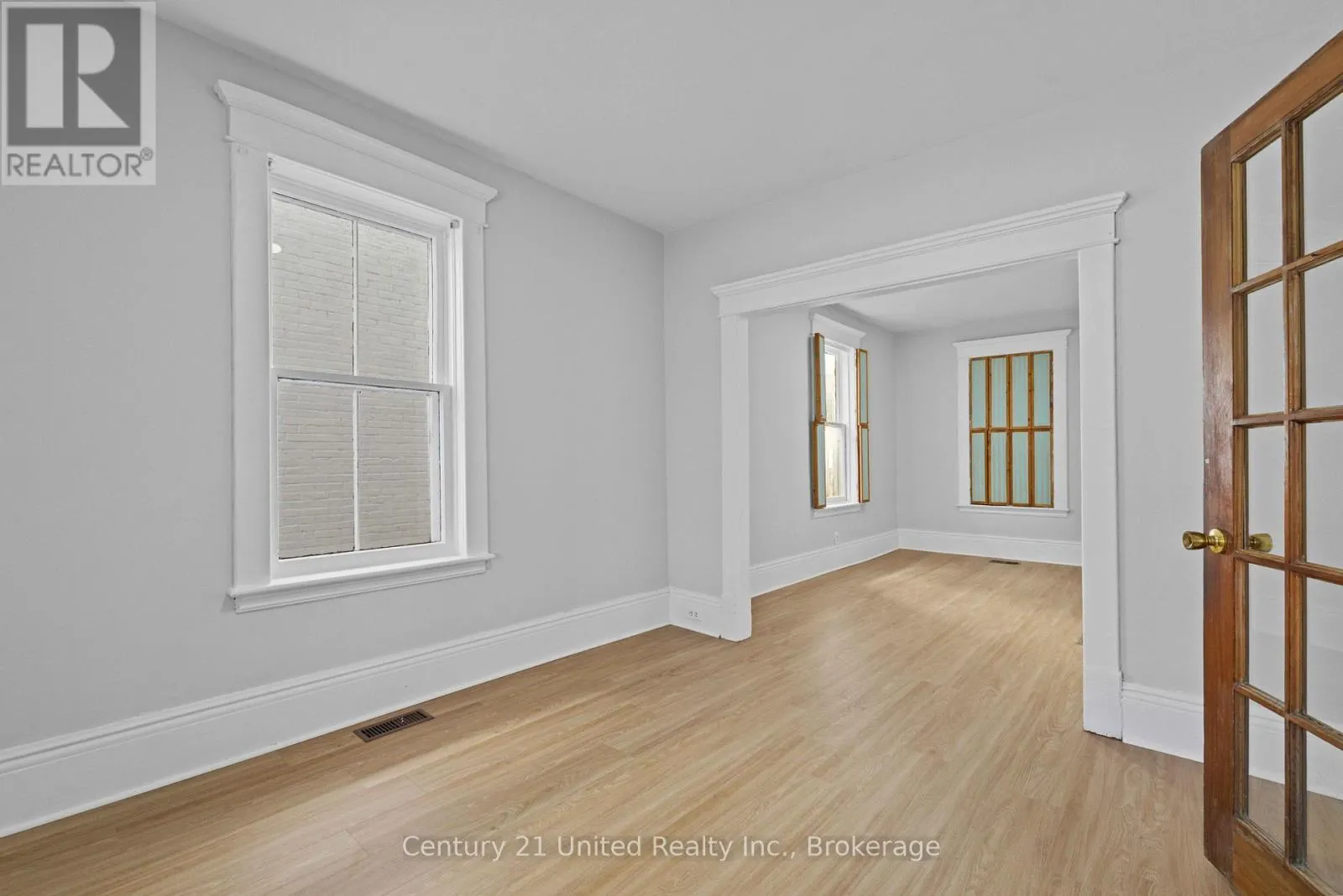 436 GEORGE STREET S