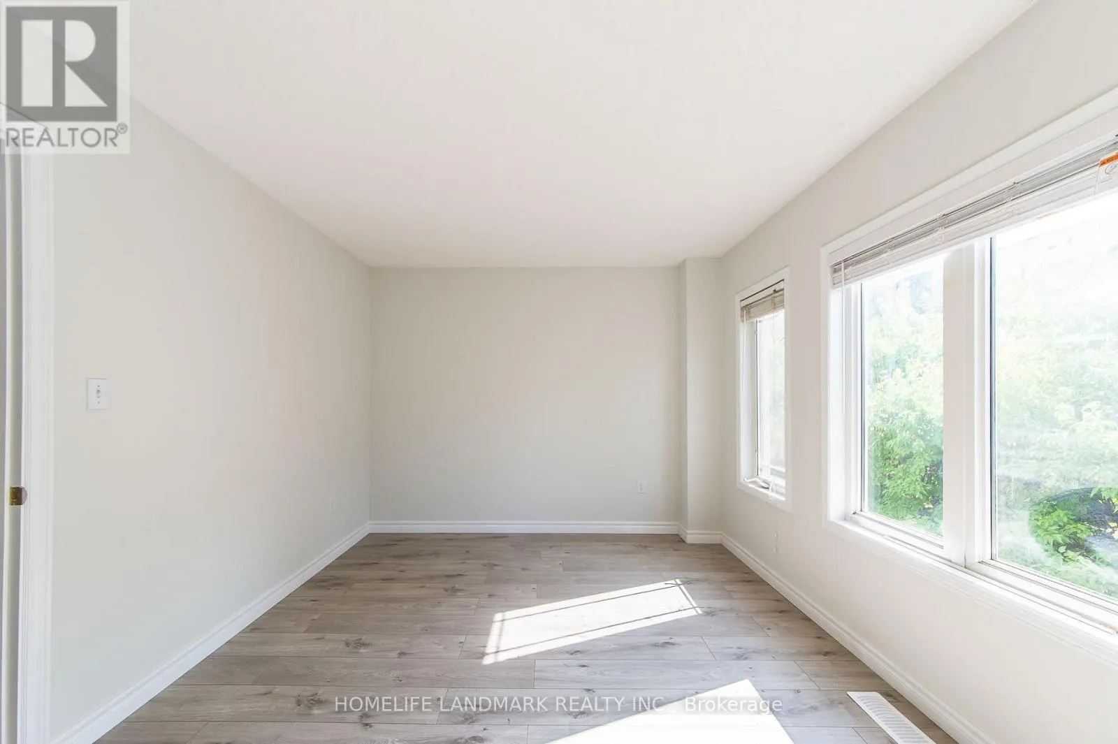 J54 - 619 WILD GINGER AVENUE