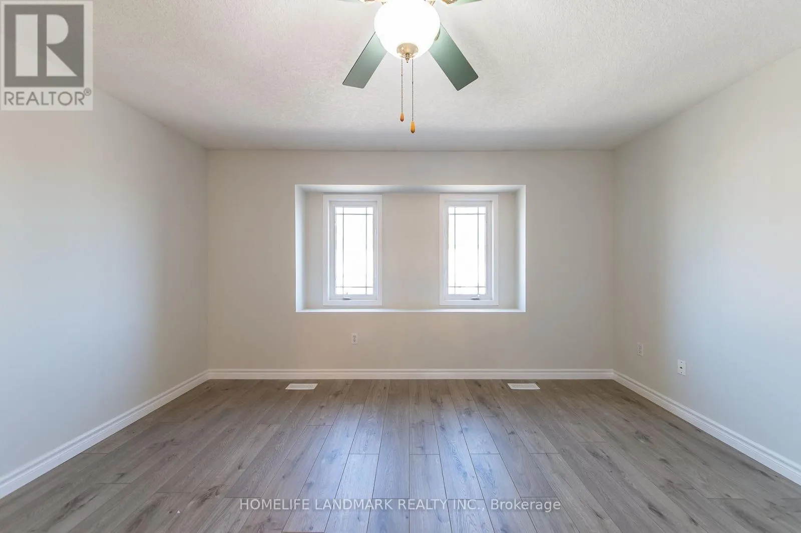 J54 - 619 WILD GINGER AVENUE