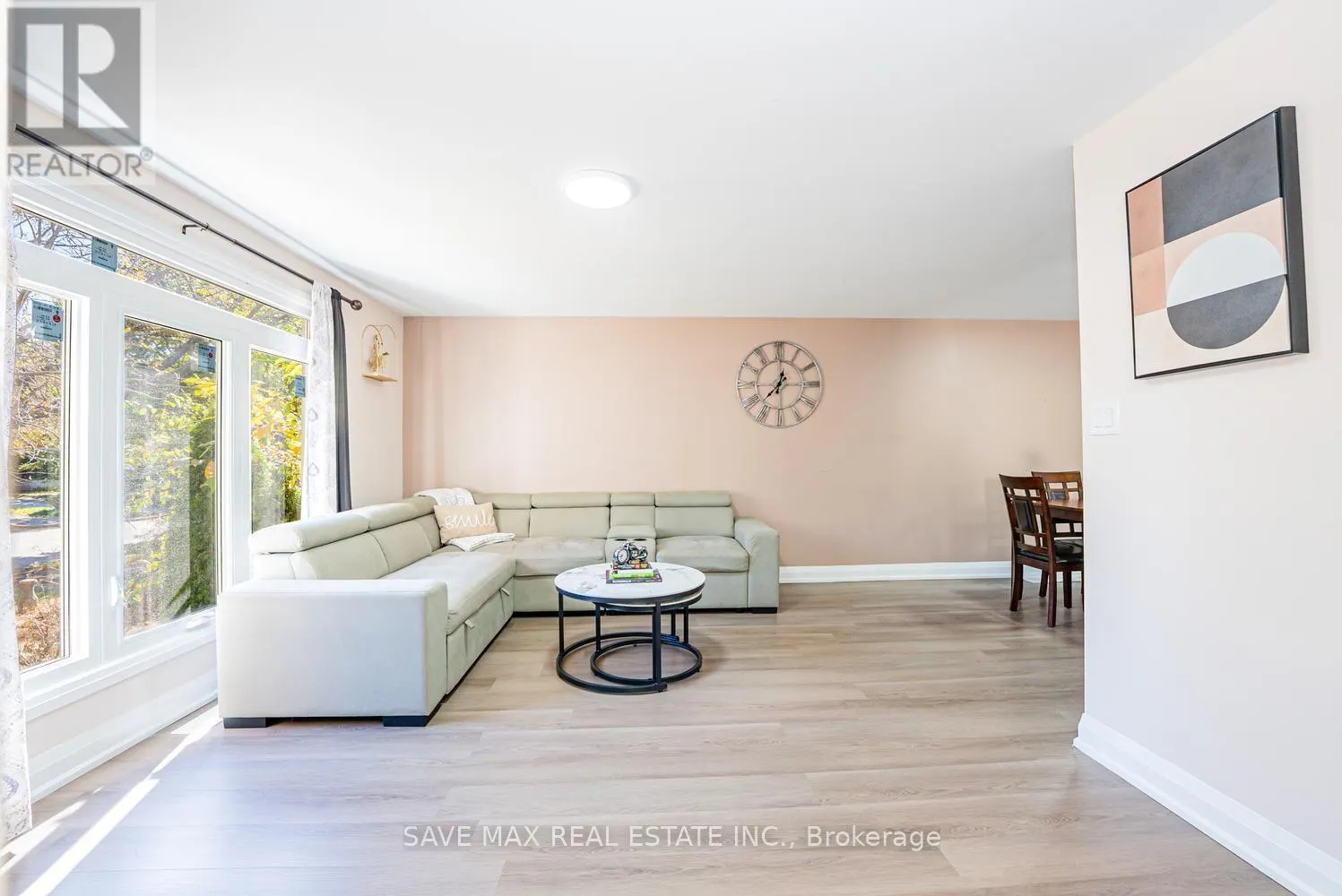 38 MANLEY CRESCENT