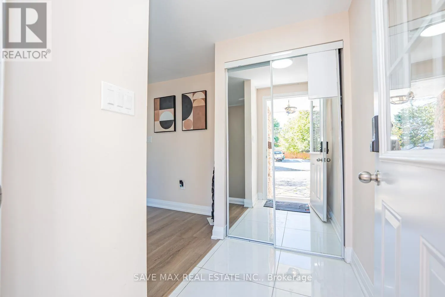 38 MANLEY CRESCENT