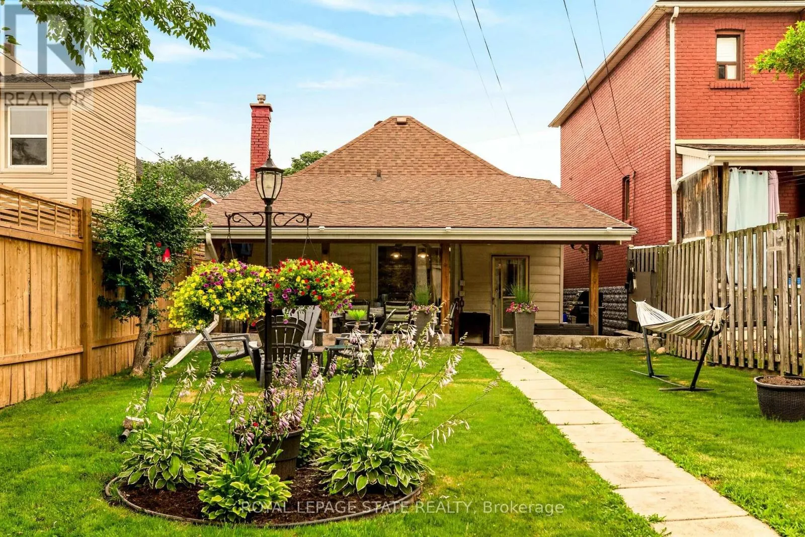 66 BEECHWOOD AVENUE