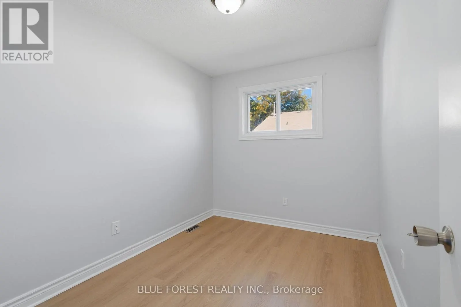 8 - 1920 CULVER DRIVE #8