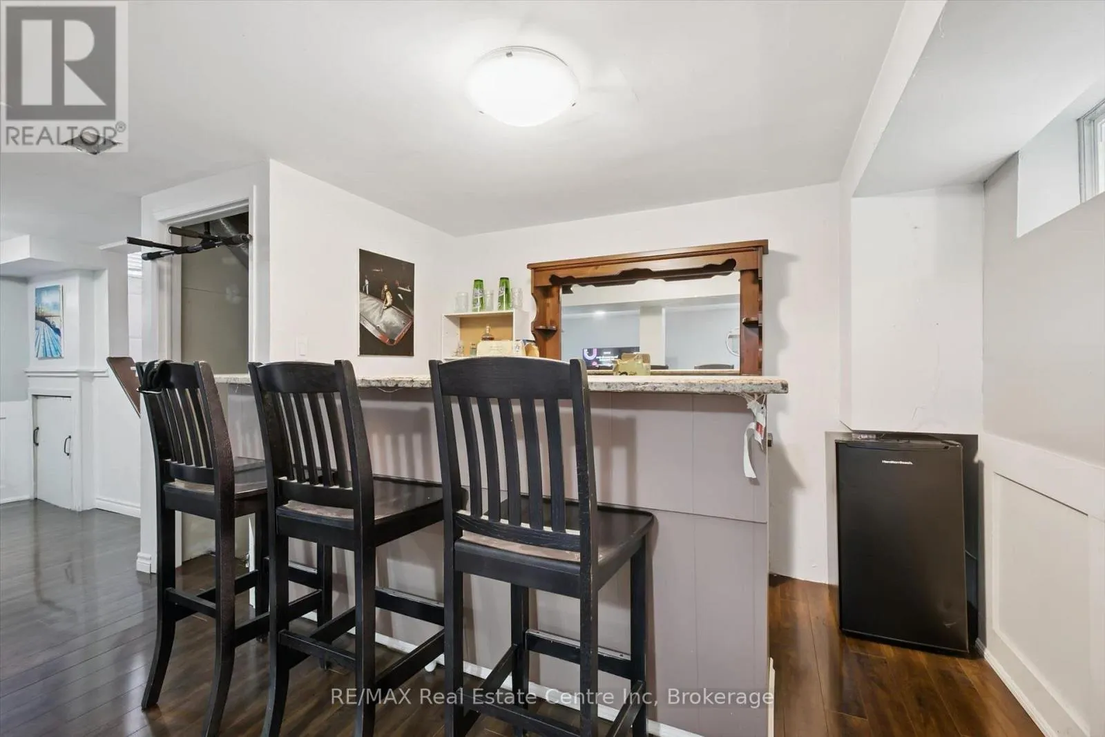 369 WEST ACRES DRIVE